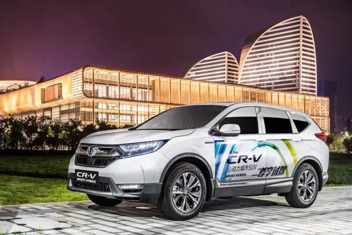 春風(fēng)又綠江南岸，看景良伴還是當屬CR-V 銳?混動